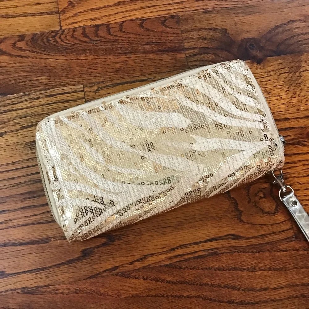 Ladies Gold & Cream Color Sequin Clutch Wallet Handbag Carry All Purse Credit C…